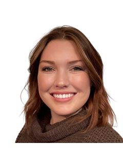 Kirsten Slone - RE/MAX Encore
