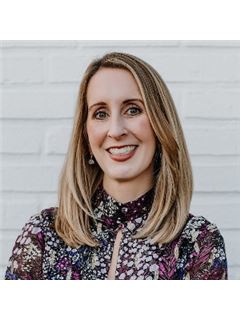 Mindy Bowling - RE/MAX Elite Realty