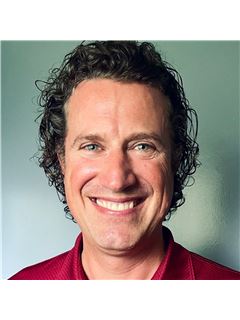 Roel Smit - RE/MAX Experts