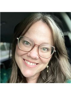 Jen Steinmetz - RE/MAX Experts