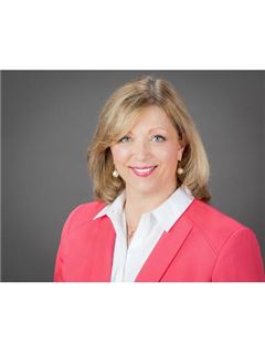 Karen Boudreaux - RE/MAX Creative Realty