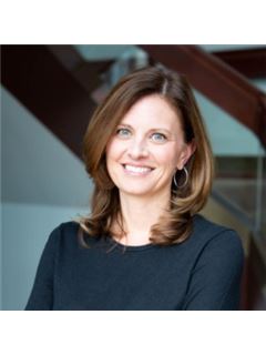Holly Stephens - RE/MAX Premier Properties