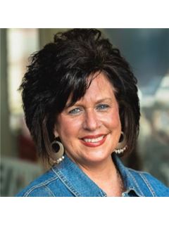 Demetria White - RE/MAX 1st Choice