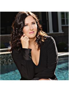 Angela Durr Tarrance - RE/MAX Advantage