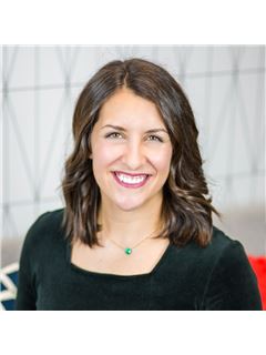 Katelyn Moore - RE/MAX Premier Properties