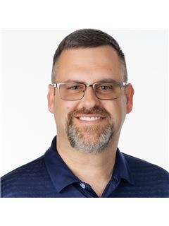 Justin Nugent - RE/MAX Real Estate Executives