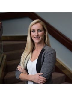 Kadie Hundley - RE/MAX Premier Properties