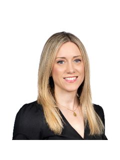 Teresa Wallace - RE/MAX Premier Properties