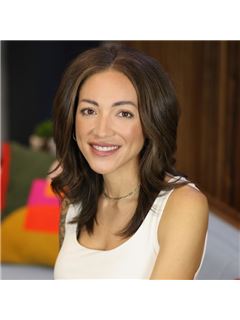 Jalyn Nutgrass - RE/MAX Premier Properties