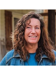 Penny Raine - RE/MAX Encore