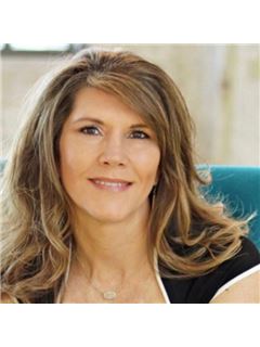 Julie Cook - RE/MAX Experts
