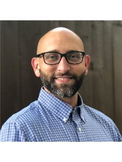 Landon Hampton - RE/MAX Real Estate Executives