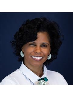 Kendra Bishop - RE/MAX Premier Properties