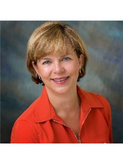 Danita Bell - RE/MAX Experts