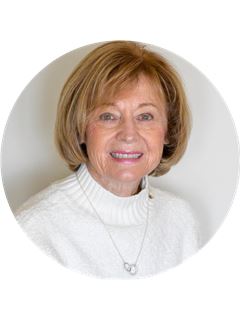 Christina Purcell - RE/MAX Preferred Properties, Inc