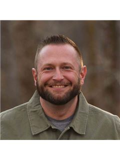 Ryan Rogers - RE/MAX Encore