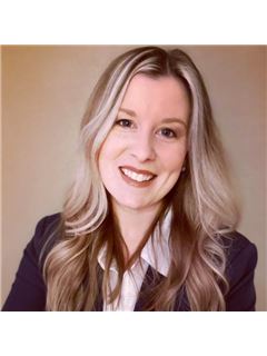 Andrea Greenhill - RE/MAX Creative Realty