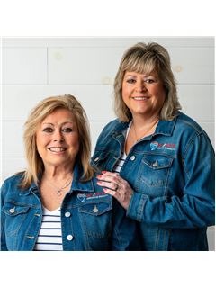 Cindy Hubbard - RE/MAX Creative Realty