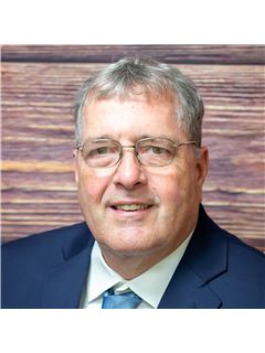 Peter L. Richard - RE/MAX Carriage House