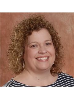 Associate - Kimberly Whitt, Ph.D., PSA, CDPE - RE/MAX Realty Source