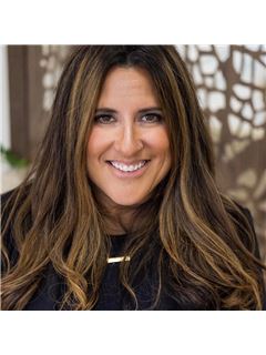 Anne Swanson - RE/MAX Preferred Properties, Inc