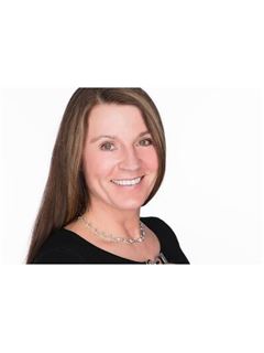 Heidi Hohl - RE/MAX Carriage House
