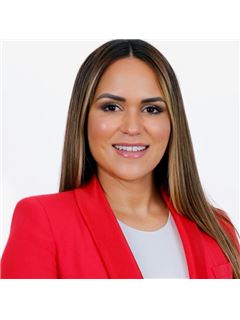 Marielisa Aguilar - RE/MAX Advantage