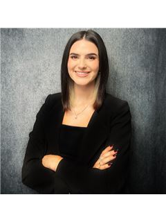 Associate - Jordan Lawrence - RE/MAX Creative Realty