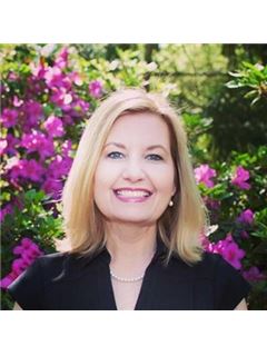 Susan A MacEwen - RE/MAX True Advantage