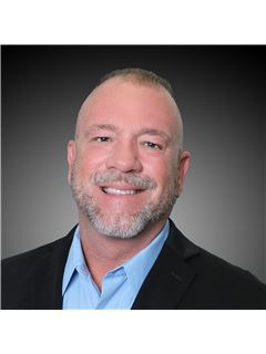 Jeff Weaver - RE/MAX Town & Country