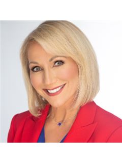 Cindy T. West - RE/MAX Town & Country