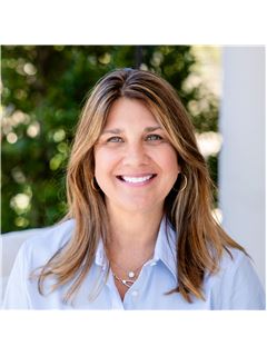 Kellie Frazier - RE/MAX Around Atlanta Realty