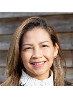 Quynh Dao - RE/MAX Center