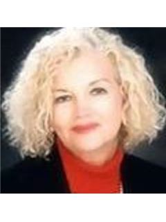 BeJai Johnson - RE/MAX Center