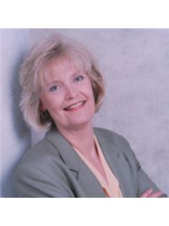 Vicki Dyer - RE/MAX Center