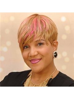 Tiffany Moore - RE/MAX True Advantage