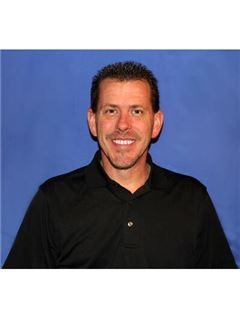 James Ellington - RE/MAX Town & Country