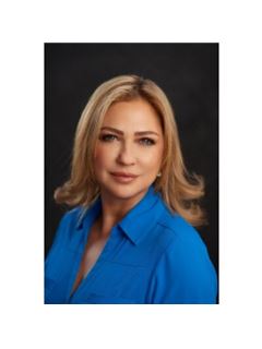 Sarah Fawaz - RE/MAX Team 2000