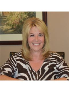 Christy Brown Ambrose - RE/MAX Classic