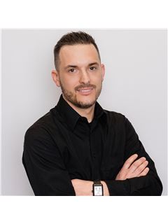 Michael Harding - RE/MAX Advisors