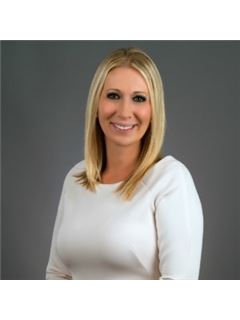 Stephanie Butler - RE/MAX Team 2000