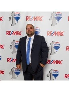 Sam Hantosh - RE/MAX Team 2000
