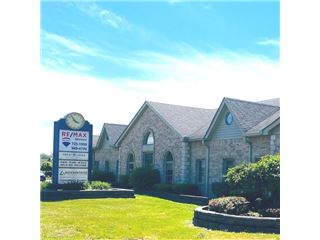 Office of RE/MAX Advisors - New Baltimore