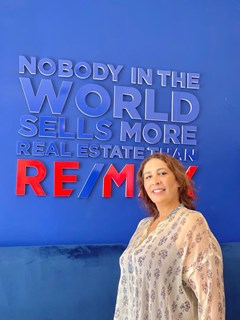 Feryel Abdraba - RE/MAX Four Seasons
