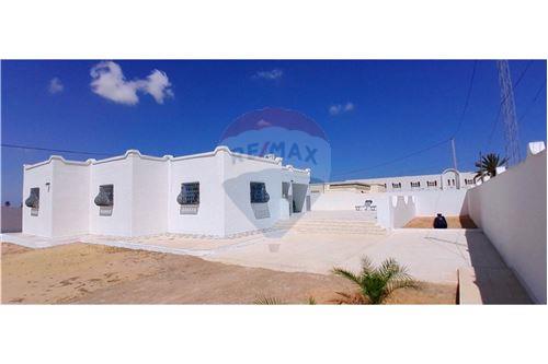 Vente-Villa-Teghdimes  - Erriadh  - Djerba - Houmt Souk  - 4146  - Djerba - Houmt Souk  - Médenine  - Tunisie-1048030007-136