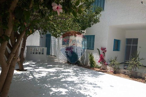 Vente-Etage de Maison/ Villa-Rue de l'environnement  - Coté café Barista  - Cité Riadh  - 8090  - Kélibia  - Nabeul  - Tunisie-1048015019-182