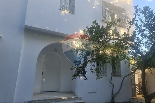 Location-Maison individuelle-La Marsa  - Tunis  - Tunisie-1048044013-4