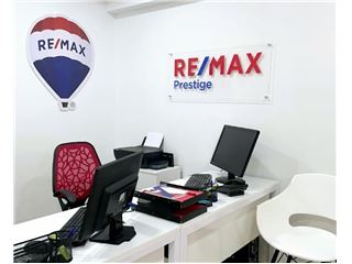 Office of RE/MAX Prestige - Monastir