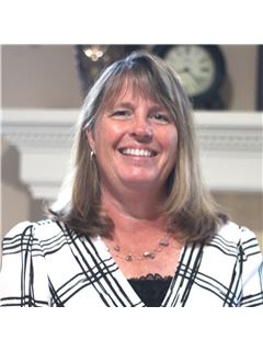 Audra Aldrich - RE/MAX Real Estate Associates