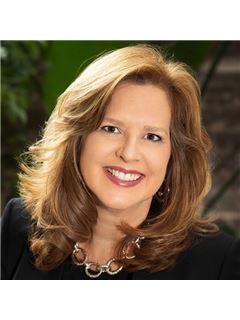 Lorraine M Fowler - RE/MAX Acclaimed Properties